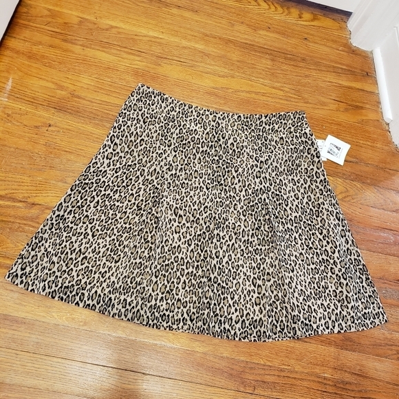 NWT Anne Klein Leopard Print Pleated Lightweight Skirt Size 14, Retail $89 - Picture 1 of 9